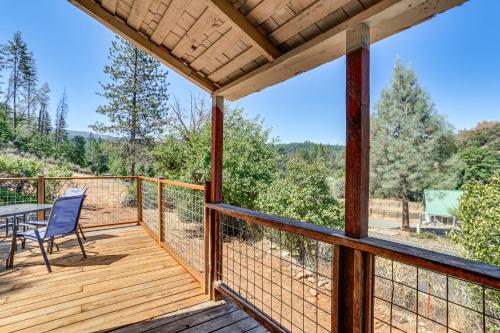 . Updated Cabin in Lewiston Historical District!