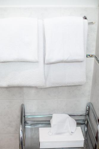 Hotel Kert FREE PARKING - image 2