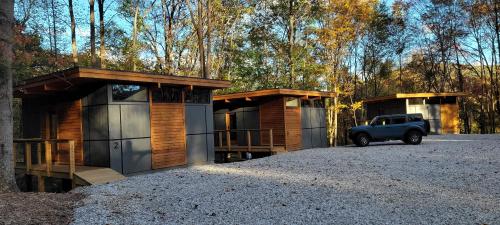 Piedmont Grove in Roseland, USA