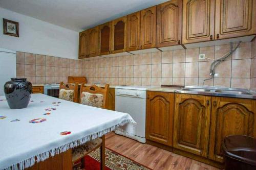 Apartman Jelena - image 4
