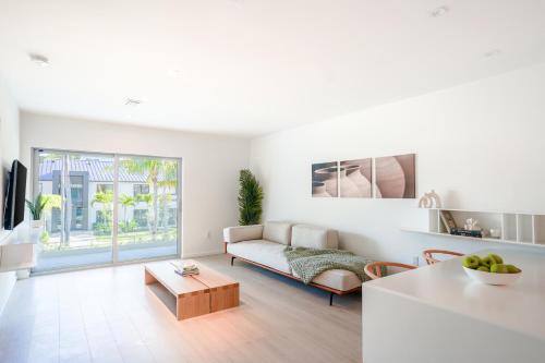 Beach Haus Key Biscayne Contemporary Apartments - 편의 시설/서비스