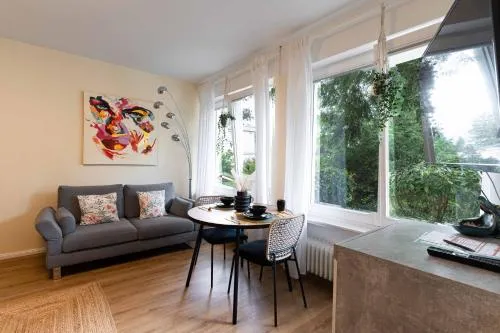LITZI Apartment- Kostenloser Parkplatz & Privater Eingang in Baden-Baden, Deutschland