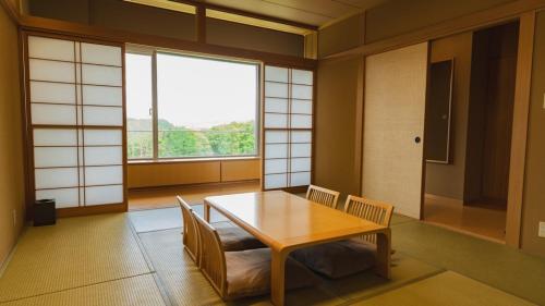 富良野ホテル Furano Hotel near 葡萄汁工廠武道之丘資訊中心