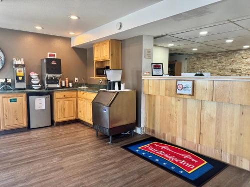 Vestíbulo, FairBridge Inn Express Billings in Billings City Center