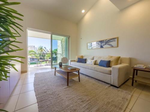 2BR Apt with Lagoon View in Puerto Aventuras, Puerto Aventuras (foto 9)