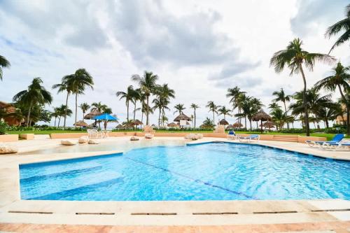 BeachFront Appt with Amazing Pool in Pto Aventuras, Puerto Aventuras (fotografie 11)