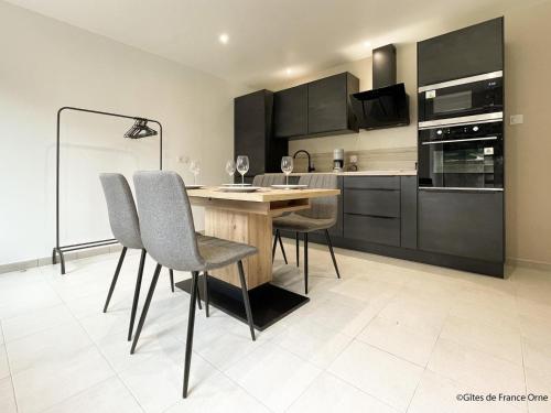 Gîte Confortable pour 2 avec Terrasse et WIFI en Normandie - FR-1-497-253 (Gite Confortable pour 2 avec Terrasse et WIFI en Normandie - FR-1-497-253) in Truttemer-le-Grand