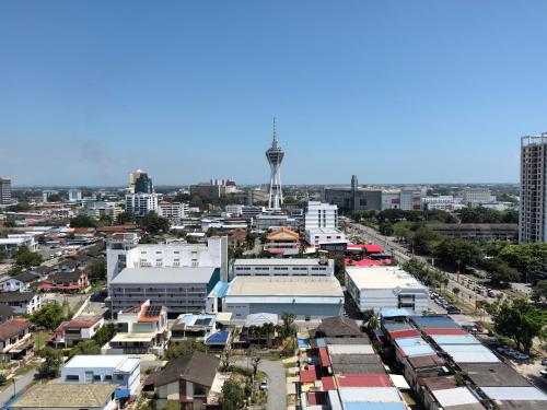 D'Aman Infinity Pool and AS Tower View Homestay 01 in Alor Setar