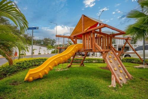 3BR Centric House w/ Pool, BBQ and Great Amenities, Cancún (photo 8)