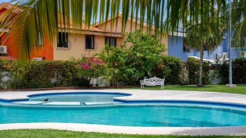 3BR Modern House w/ Pool and Great Location!, Cancún (zdjęcie 3)