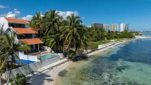6BR Modern Oceanfront Villa w/ Infinity Pool, Cancún (fotografie 8)