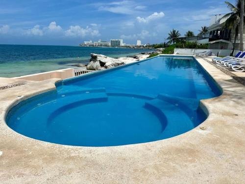 4BR Beachfront Beautiful House w/ Pool, Cancún (fotografie 6)