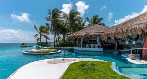 7 bedrooms, 15 beds