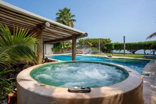 Villa Castillo- Stunning Lagoon Front Villa, Cancún (fotografie 8)