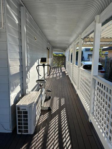 Spacious Stylish Coastal Escape in Forster