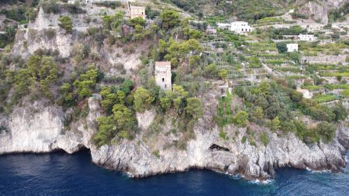 Rooms hub Torre di Cesare in มาอีโอริ