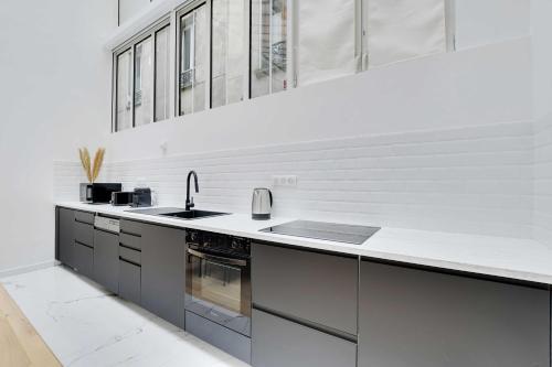 Authentique Apartment - 1BR- 2P- Voltaire - image 7
