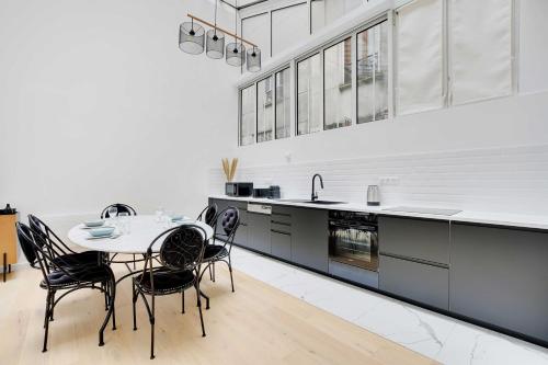 Authentique Apartment - 1BR- 2P- Voltaire - image 8