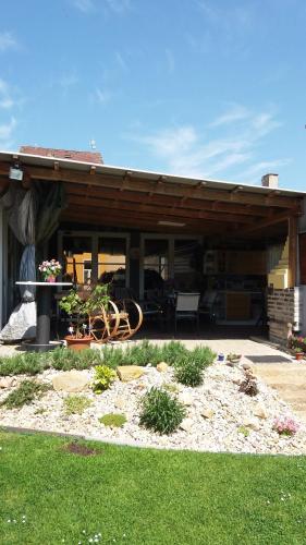 Instalaciones, Hotel Hradec in Mlazovice