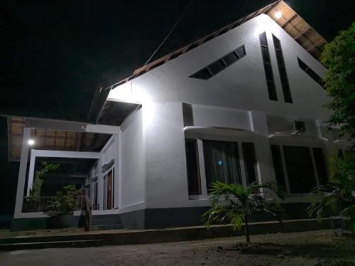 Vakantie Vila Wab in Kai Ketjil