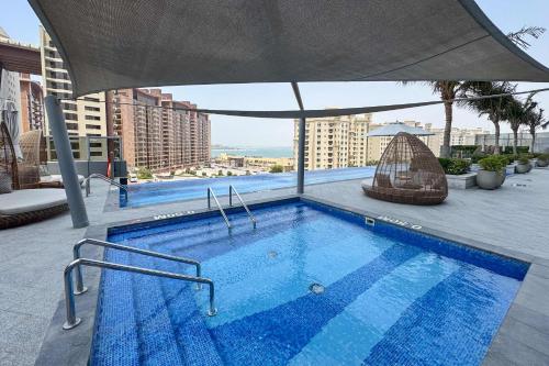 PVH - Palm Tower - Sea View Studio connected to Palm Jumeirah Mall - image 3