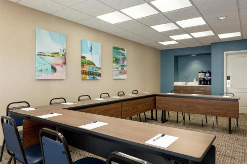 Hampton Inn by Hilton Derby Wichita Southeast - 회의실/연회장