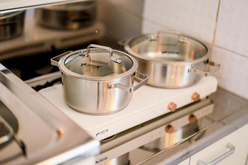 서울 Amsa Stay 강남역 코엑스몰 30분 잠실 롯데월드 20분 KSPO Dome 무료주차 암사종합시장 (Amsa Stay, 강남역 코엑스몰 30분, 잠실 롯데월드 20분, KSPO Dome, 사전예약시 무료주차, 아) 4성급 게스트하우스 레스토랑