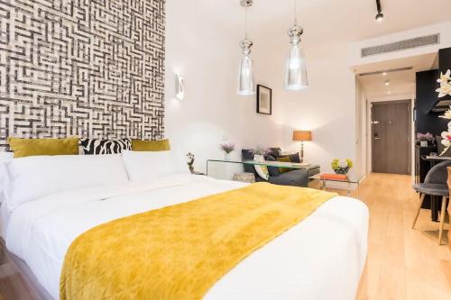 NEW APT PUERTA DE ALCALA RETIRO PARK, Madrid