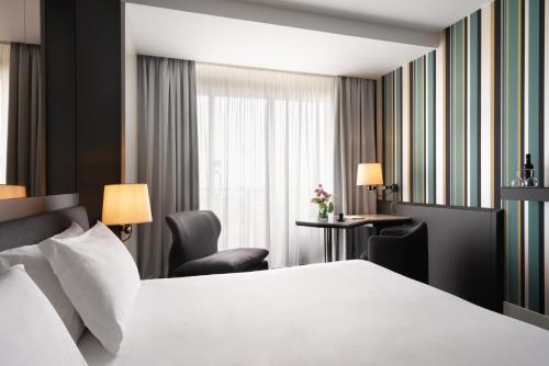 2 twin beds