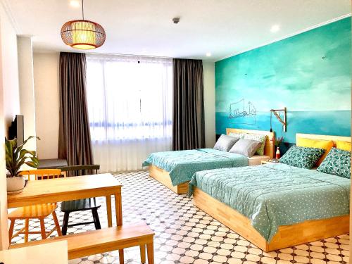 CORAL HOUSE 2