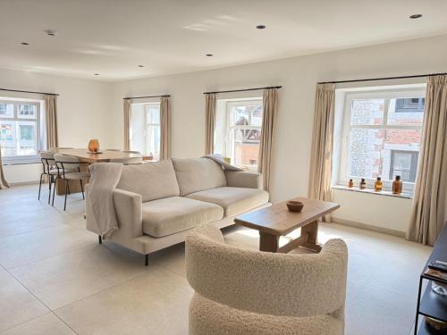 L'Officine - Résidence Le Cercle (L'Officine - Residence Le Cercle) in มาร์เช่-เอน-ฟาเมนเน่