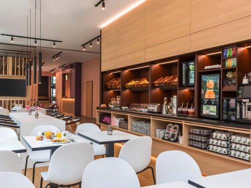 Pub/Lounge, B&B Hotel Erfurt City-West in Erfurt