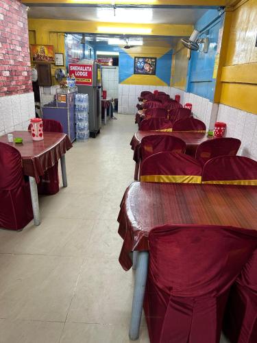 Ahar Hotel in Hailakandi