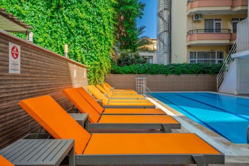 Yüzme havuzu, Kleopatra blue hawai hotel in Alanya