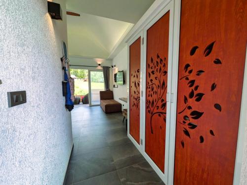 Ha Sip Ha Villa Rooms - by KohChangVillas
