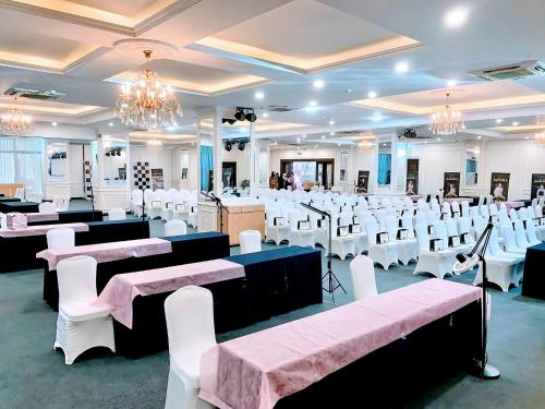 Thai Binh Dream Hotel - 숙소 외관