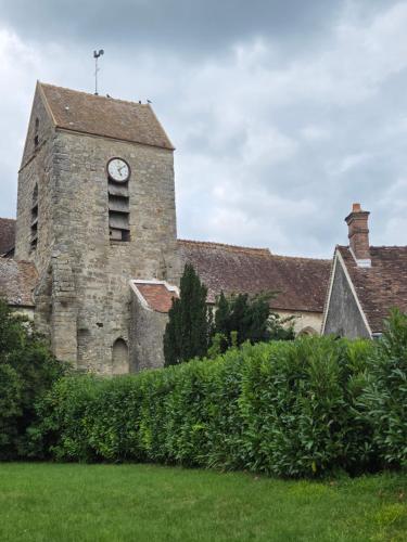 La belle échappée (La belle echappee) in อูรี