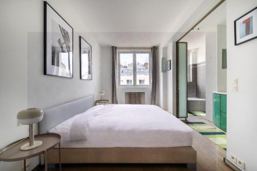 New-York inspired 1BD Apartment Champs-Elysees - image 6