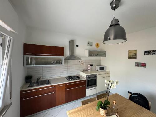 Konyha, Vivere Nient'Altro between port and historic center in Marano Lagunare