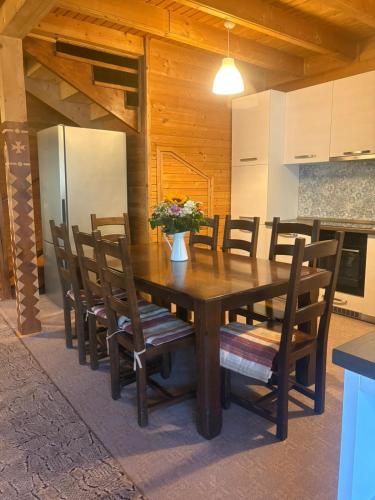 Forest & Lake House – khách sạn tại Dumbrăvița