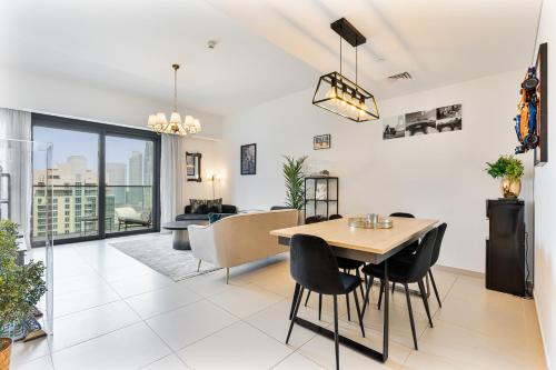 Exquisite 3BR APT Near Burj Khalifa and Dubai Mall, Dubaï (photo 3)