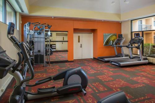 Courtyard by Marriott Baton Rouge Acadian Centre/LSU Area - image 9