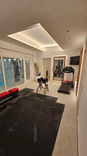 UG Neubau City Wohnung - Pool, Gym, Sauna, zweites Bad extra buchbar, München (Foto 9)
