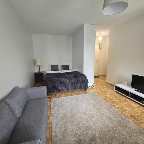 床型, Studio at Tottinkatu in 萨翁林纳