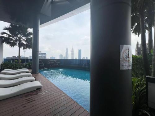 1R1B (2-4Pax）Eaton Residence KLCC by HM Costa Doro - image 2