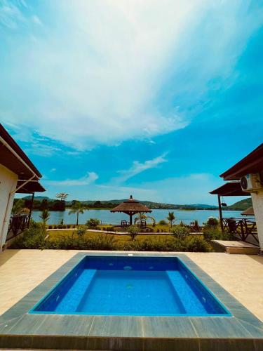 Vedere, Platinum Blue Island Resort in Akosombo