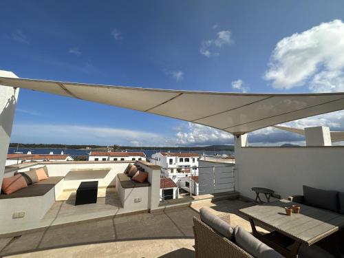 MARINA 24 by SOM Menorca, Fornells (fotografie 2)