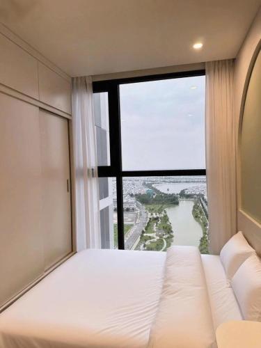 Deluxe Vinhomes Ocean Park