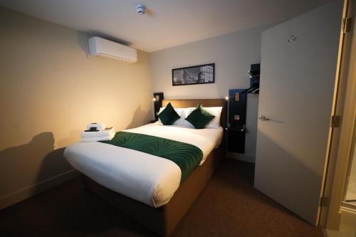 Rooms at The Scottish Stores - image 11