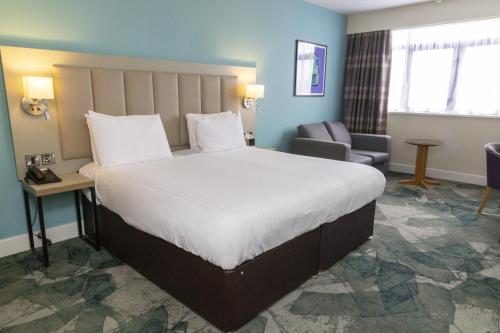 Best Western Plus Nottingham City Centre Room Type - Standard King Room - Accessible